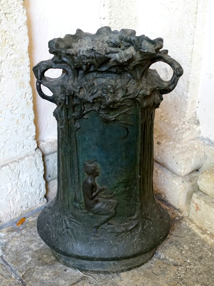 Cannister - Vizcaya Museum and Gardens - Miami, Florida - DSC08476