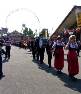 Cannstatter Volksfest 2011 Musiker