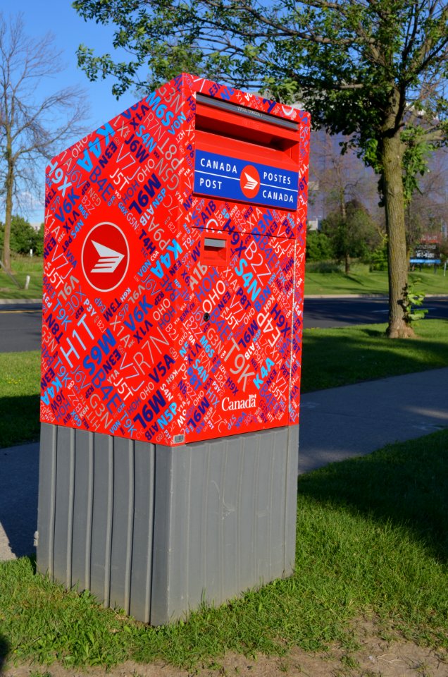 CanadaPostMailbox