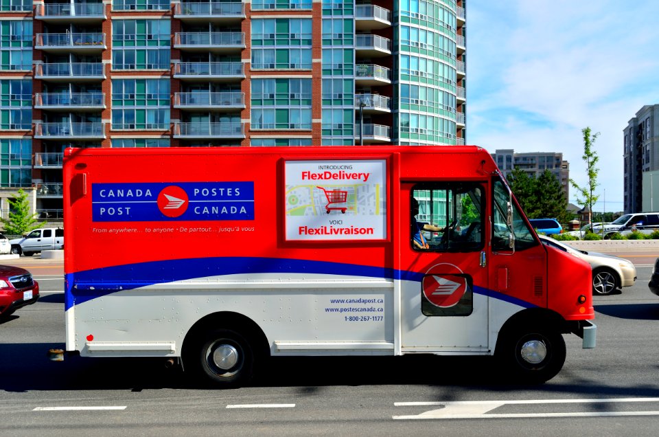 CanadaPostTruck7