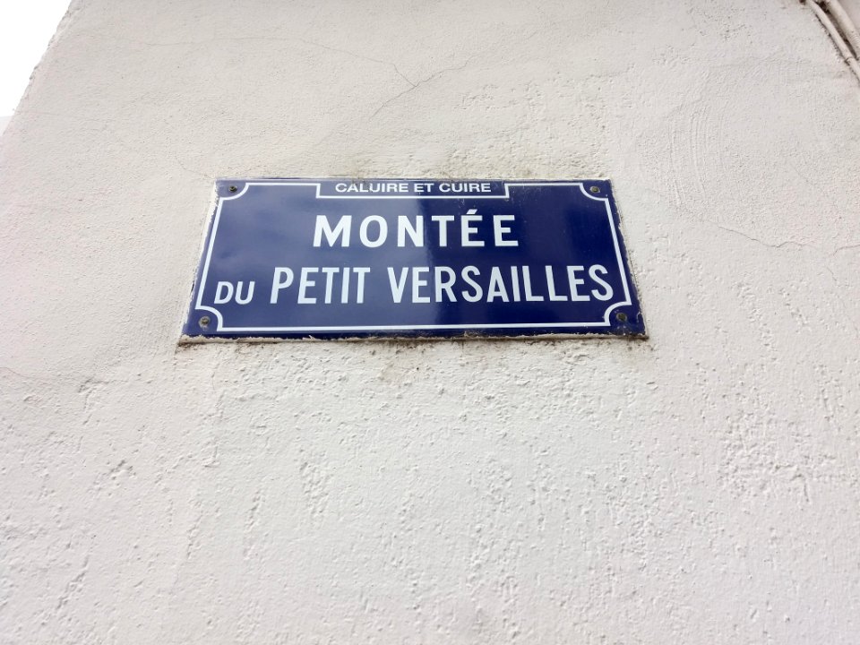 Caluire-et-Cuire - Montée du Petit Versailles, plaque