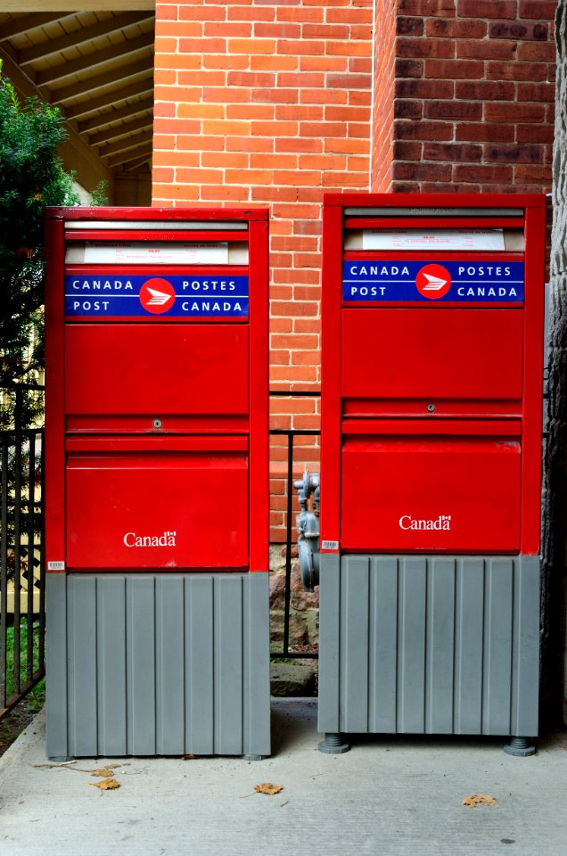 CanadaPostMailbox10