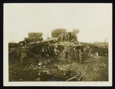 Canadian Tommies in one of their castles on the western front, Bestanddeelnr 158-1155