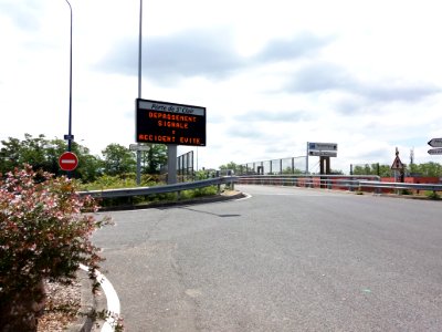 Caluire-et-Cuire - Panneau d'accès Porte de St Clair