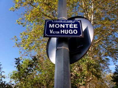 Caluire-et-Cuire - Montée Victor Hugo, plaque