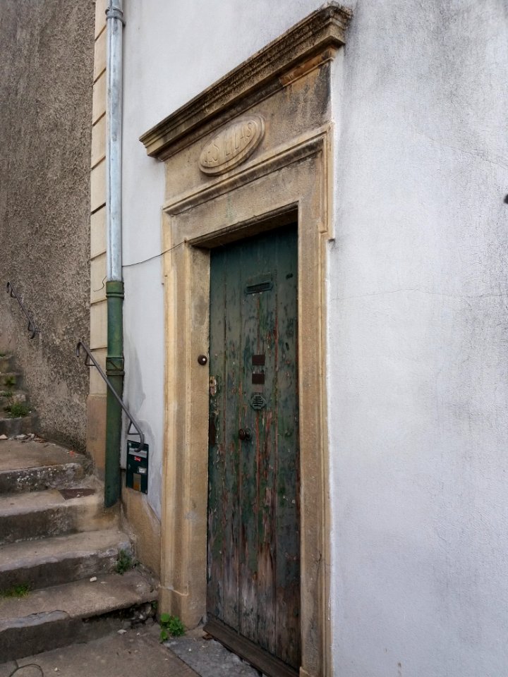 Caluire-et-Cuire - Montée des Lilas - Porte Les Lilas
