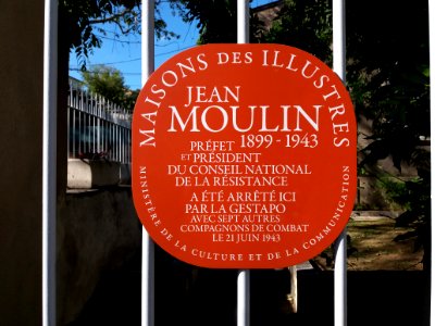 Caluire-et-Cuire - Maison du docteur Dugoujon, plaque Jean Moulin