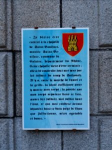 Caluire-et-Cuire - Chapelle Saint-Boniface, plaque testament du Maréchal de Castellane