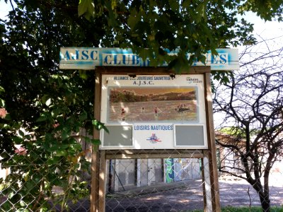 Caluire-et-Cuire - Avenue de Poumeyrol, panneau AJSC, Alliance des jouteurs sauveteurs club