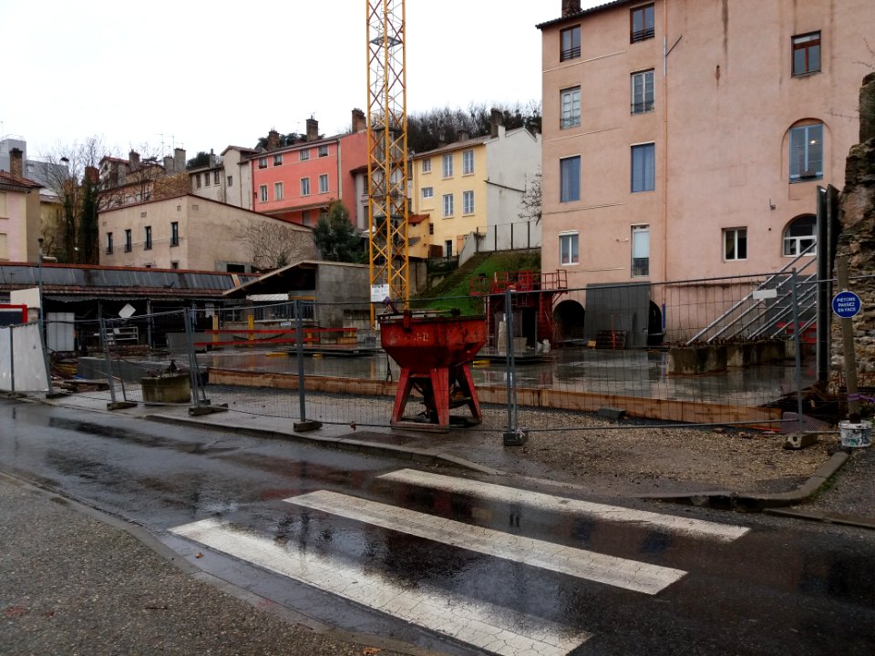 Caluire-et-Cuire - Chemin de Wette-Faÿs, chantier vers le numéro 323