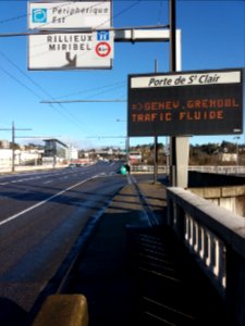 Caluire-et-Cuire - Pont Raymond Poincaré - Entrée du périphérique est, porte de Saint-Clair