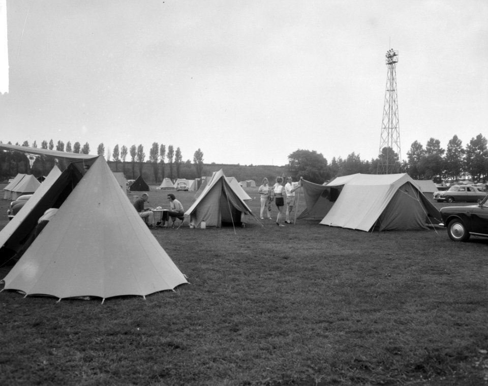 Camping Amsterdam, ijsclubterrein, Bestanddeelnr 916-6647