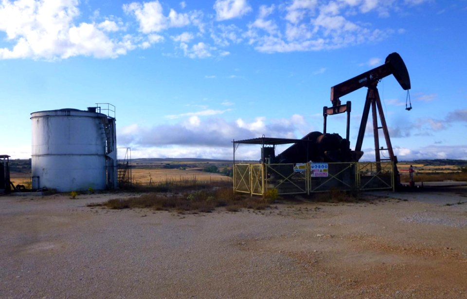 Campo Petrolífero de Ayoluengo (Burgos) 07