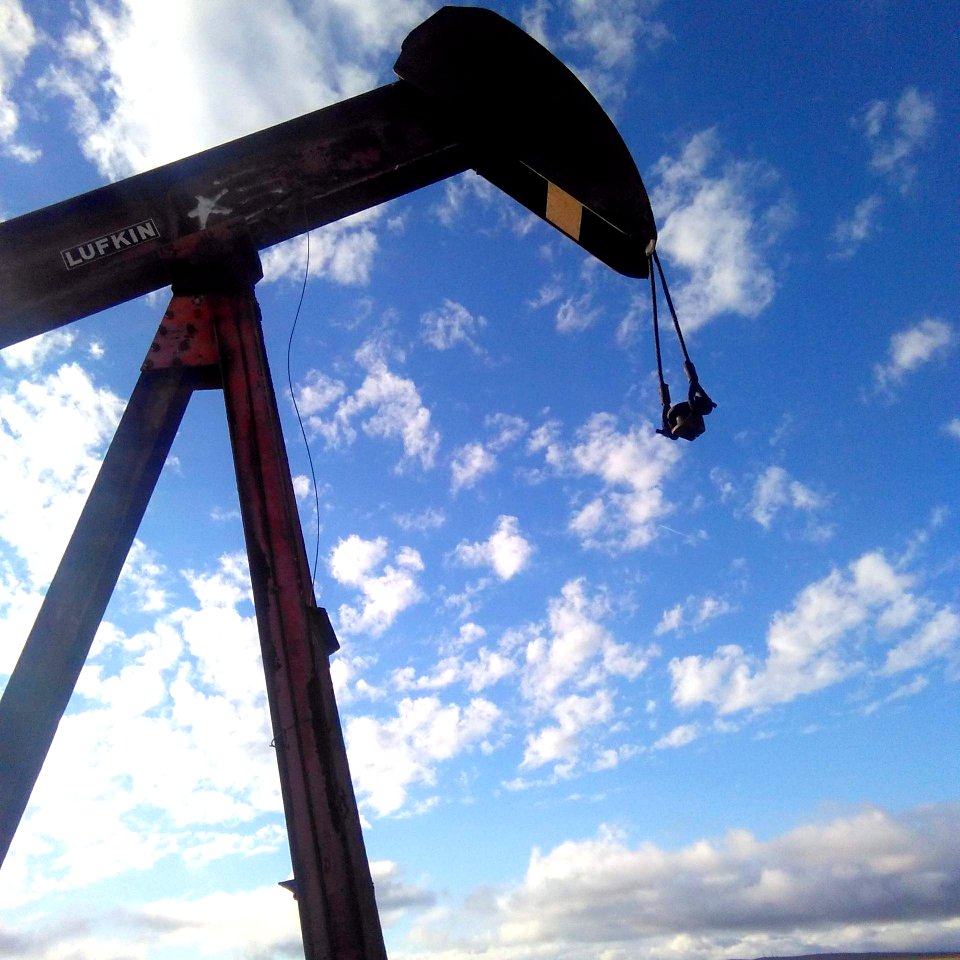 Campo Petrolífero de Ayoluengo (Burgos) 01