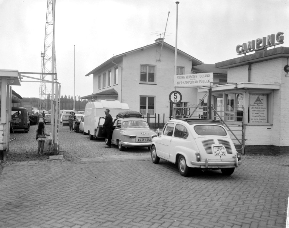 Camping Amsterdam, ijsclubterrein, Bestanddeelnr 916-6643