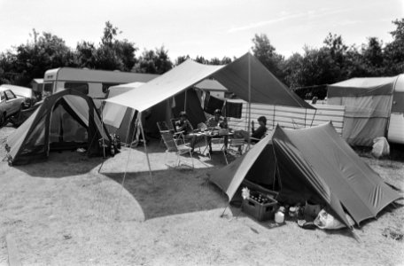 Campings, tenten, kamperen, Bestanddeelnr 932-6543