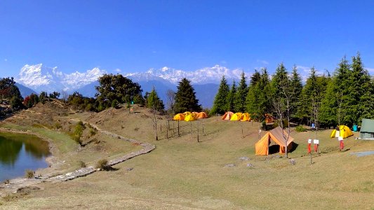 Camping ground on Deoria tal in Uttarakhand, India