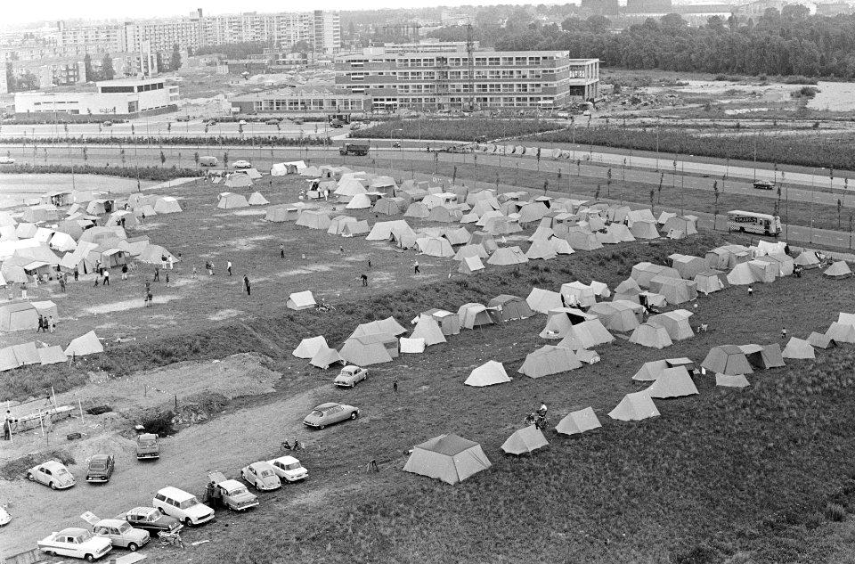 Camping Jehova op Ringdijk bij RAI-gebouw, Bestanddeelnr 919-4539