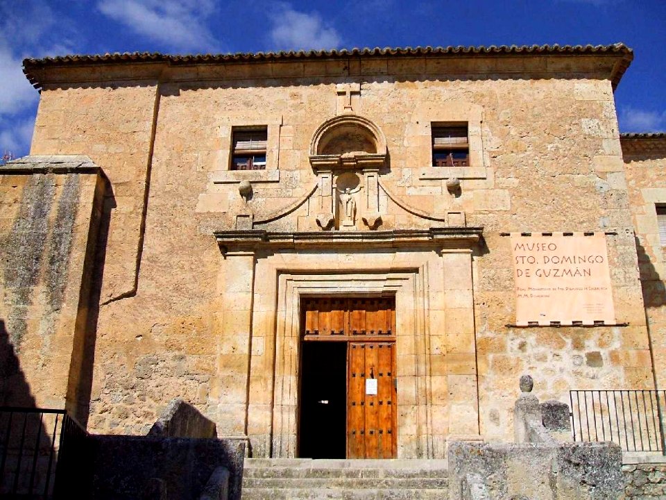Caleruega - Real Monasterio de Santo Domingo 1