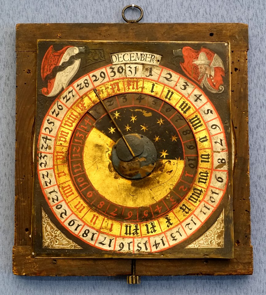 Calendary calculator, Nurember, 1583-1591, brass, iron, wood - Germanisches Nationalmuseum - Nuremberg, Germany - DSC03760