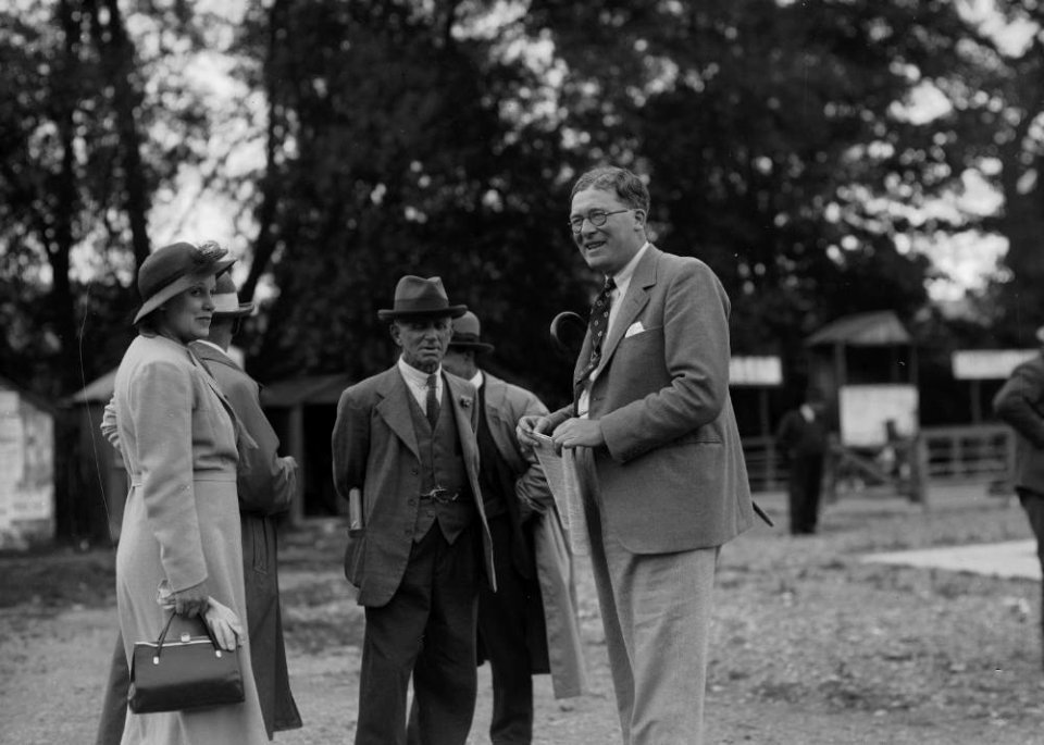 By-election candidate and his wife, 1939 (1294386)
