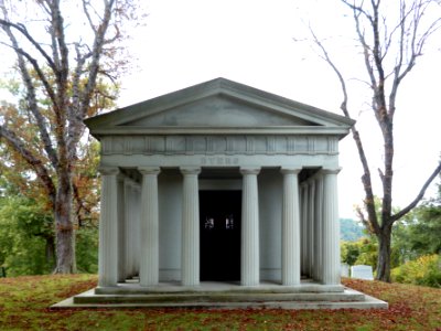 Byers Mausoleum, Allegheny Cemetery, Pittsburgh 02 photo