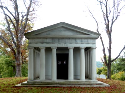 Byers Mausoleum, Allegheny Cemetery, Pittsburgh 02