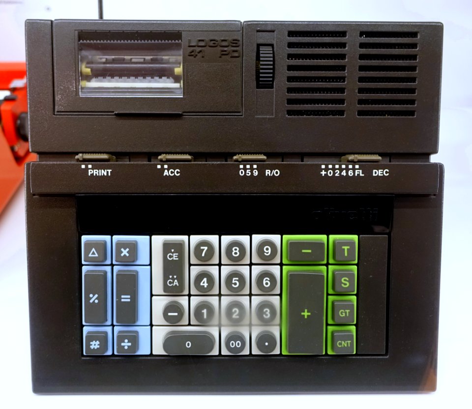 Calculator, Model 41 PD, Logos, designed by Mario Bellini, Olivetti & Co., Milan, 1977, plastic case - Museum für Angewandte Kunst Köln - Cologne, Germany - DSC09677