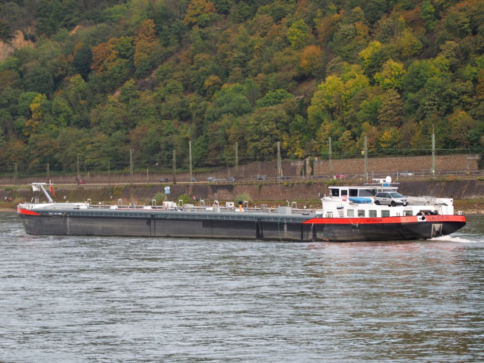 Calcit 11, ENI 02330190 on the Rhine river at Koblenz at the Deutches Eck, pic3