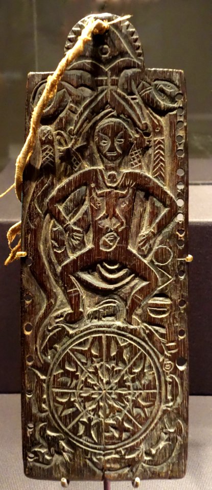 Calendrical panel, Indonesia, Borneo, Dyak people, 19th century, wood - De Young Museum - DSC01119
