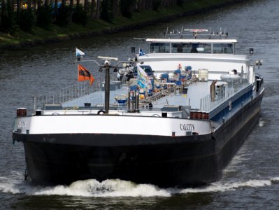 Calcit 8 - ENI 04804190 at the Amsterdam-Rhine Canal, pic2