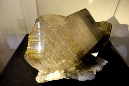 Calcite with oriented pyrite, Hunan province, China - University of Arizona Mineral Museum - University of Arizona - Tucson, AZ - DSC08582 photo