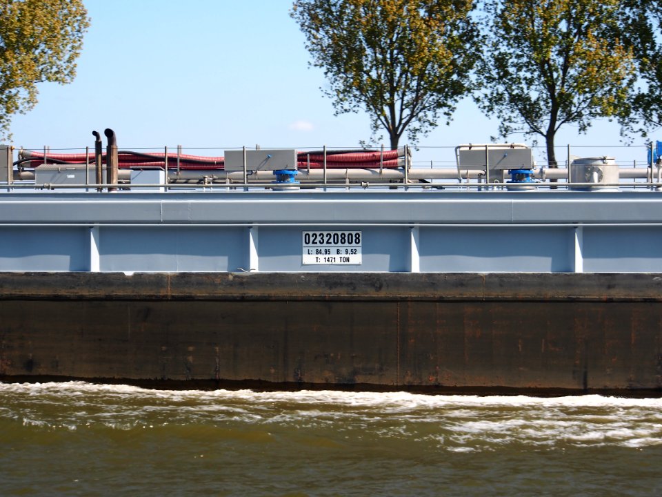 Calcit 4, ENI 02320808 at the Amsterdam-Rhine canal, pic5