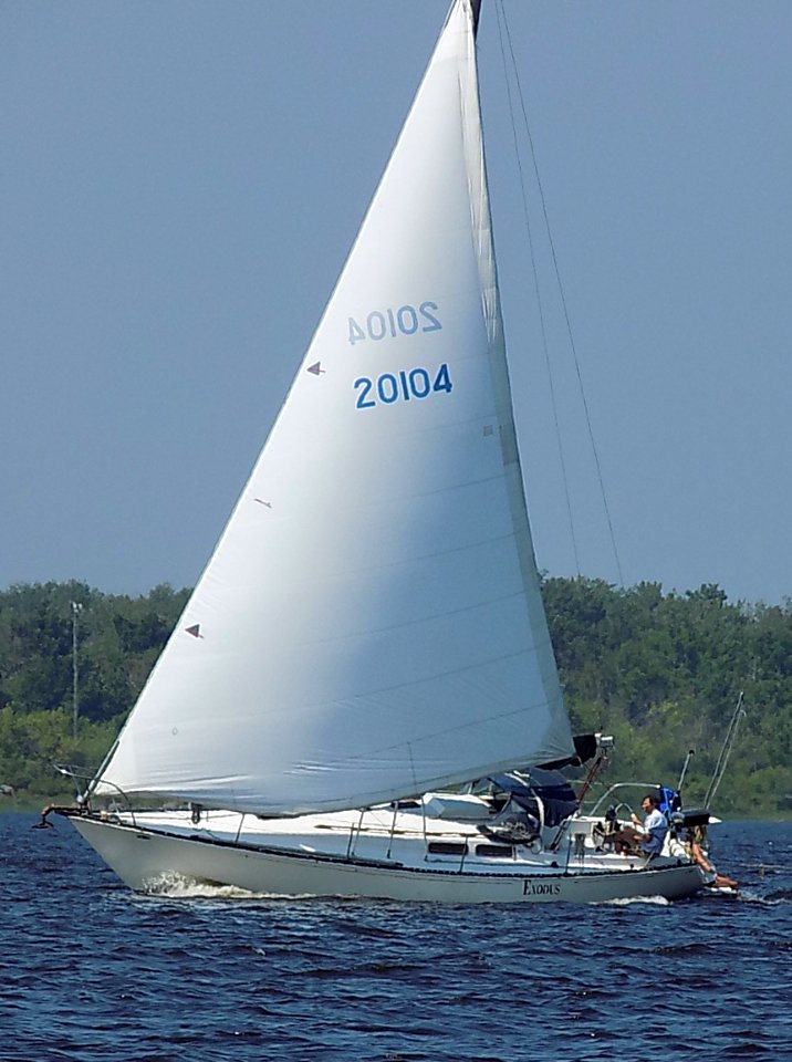 C&C 33-1 sailboat Exodus 3304