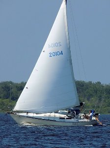C&C 33-1 sailboat Exodus 3304