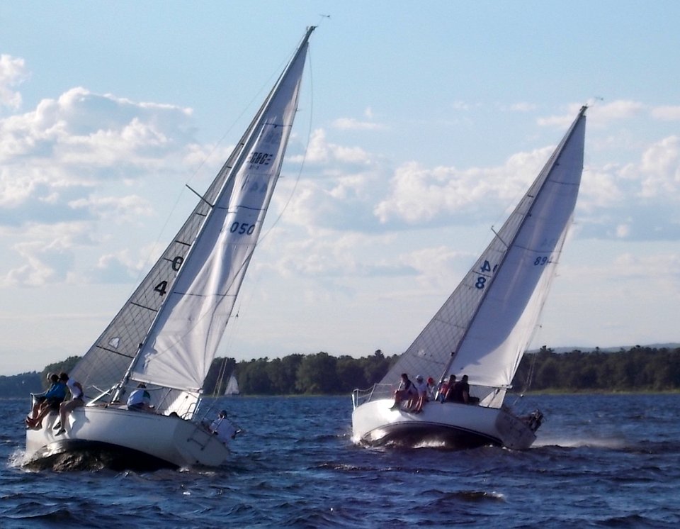 C&C 27 Mk 3 sailboat Makai 2652