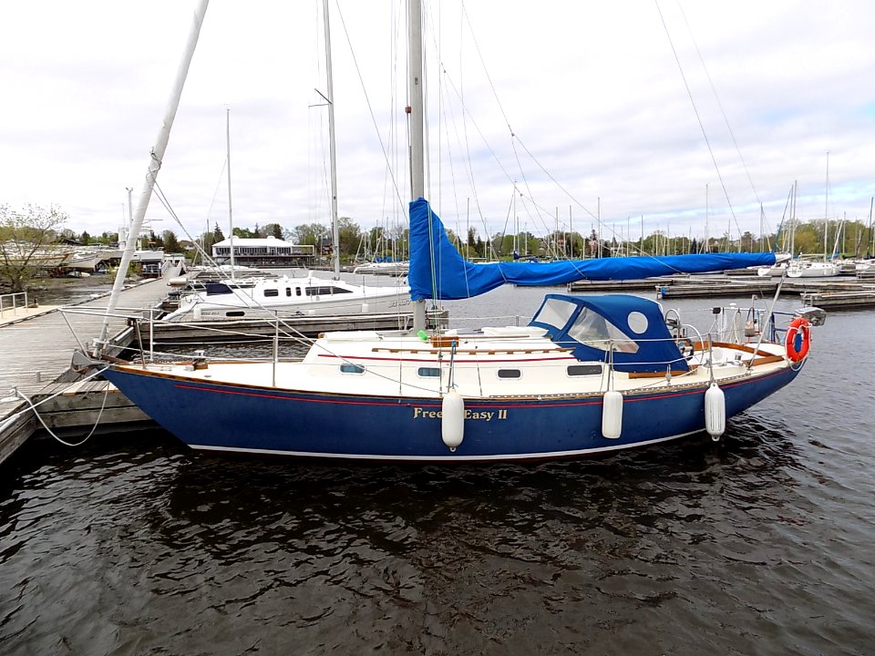 C&C Corvette 31 sailboat Free N Easy II 0453