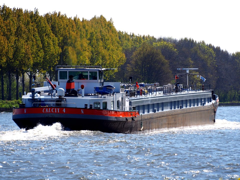 Calcit 4, ENI 02320808 at the Amsterdam-Rhine canal, pic8