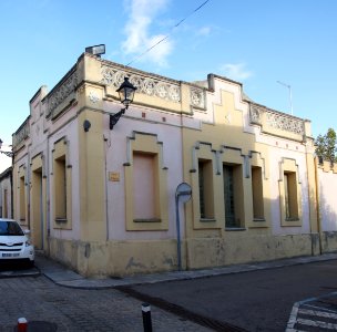 Caldes de Malavella, Xalet al carrer Sant Antoni 11