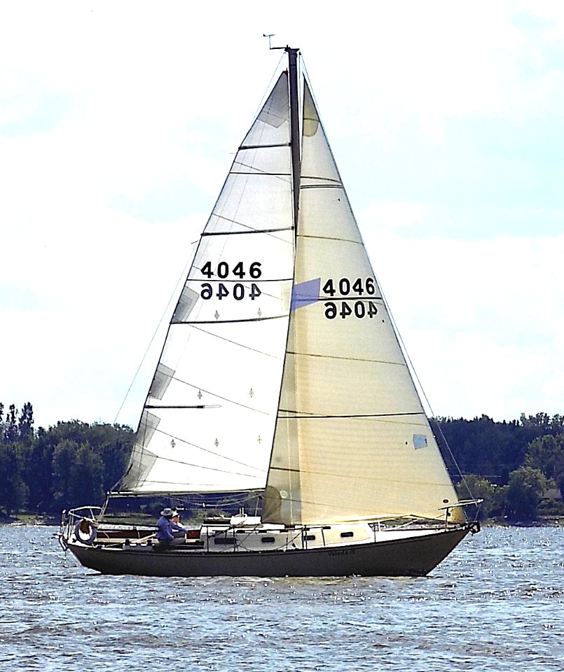 C&C Corvette 31 sailboat Veleda III 3671