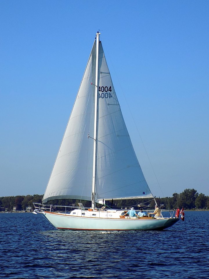 C&C Frigate 36 sailboat 1205