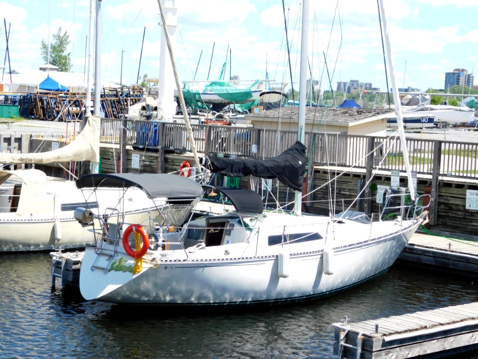 C&C 34 sailboat Saguaro 2132