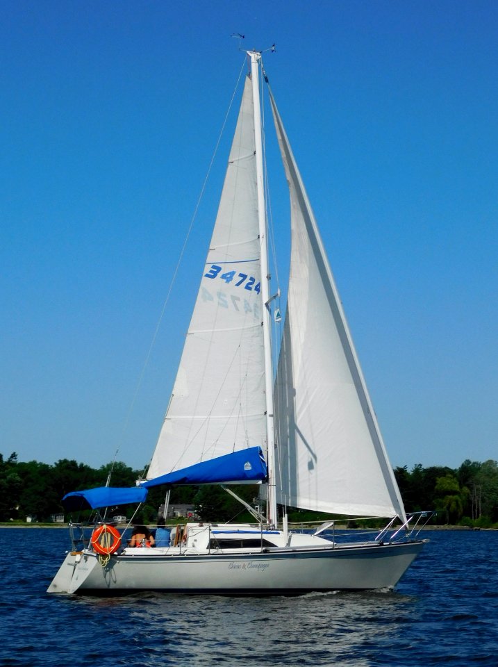 C&C 27 Mark V sailboat Chivas & Champagne 1445