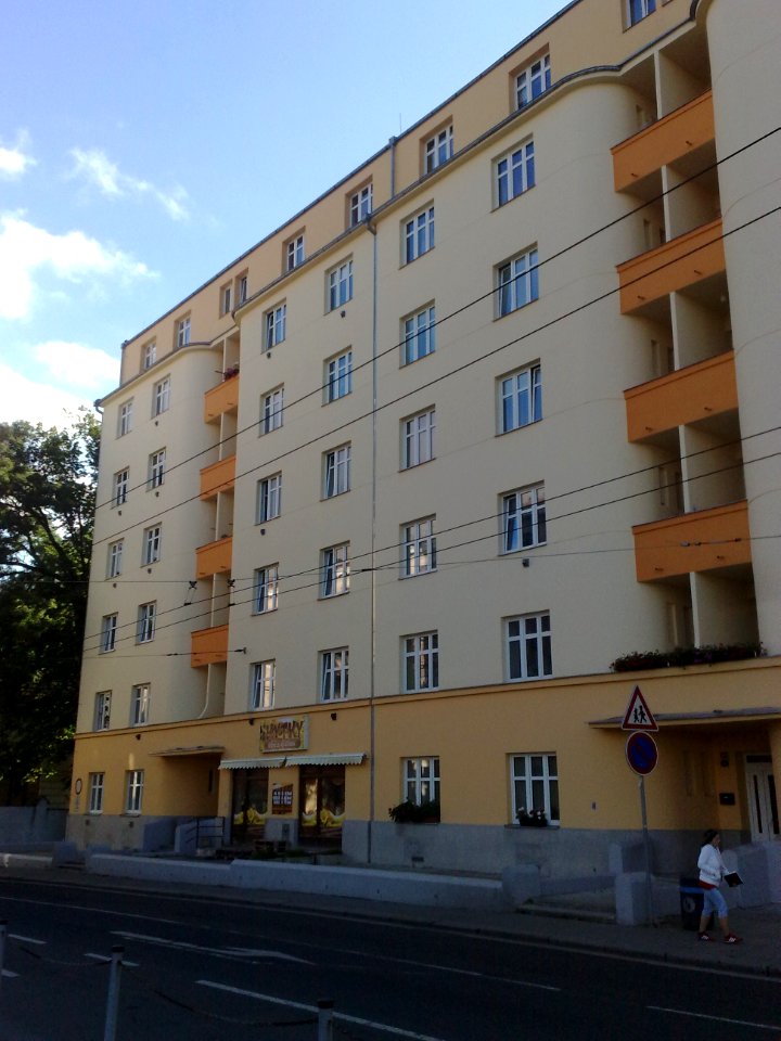 Bytovky poblíž Gymnázia C