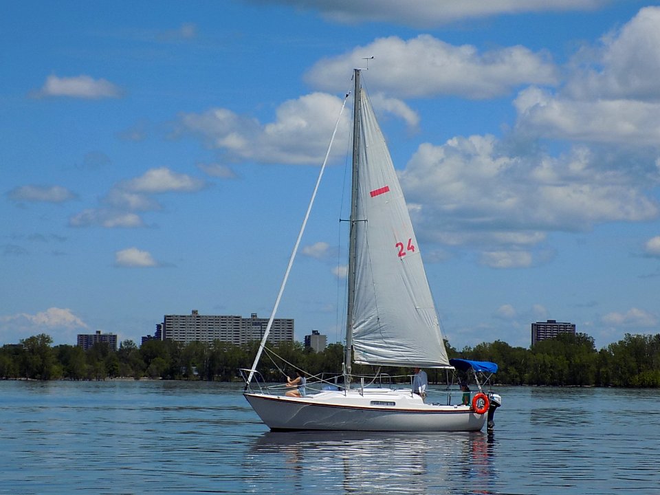 C&C 25 Redline 0526