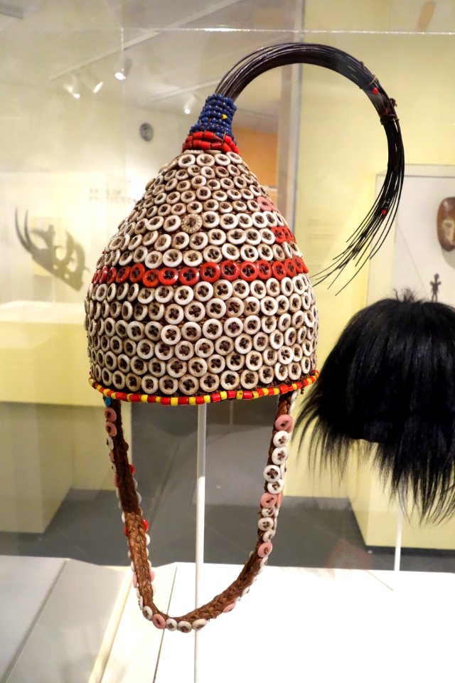 Bwami hat for Kindi level, Lega, South Kivu or Maniema province, Democratic Republic of the Congo, early 20th century, fiber, button, beads, elephant tail hair - Brooklyn Museum - Brooklyn, NY - DSC08470