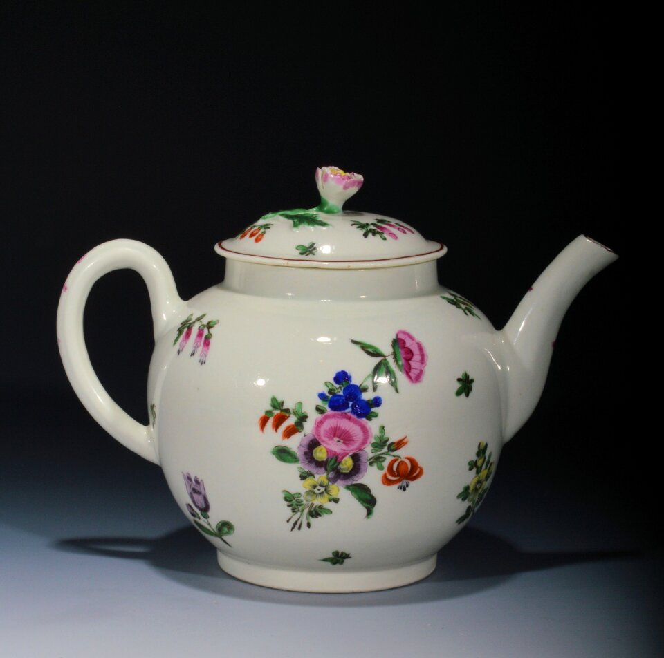 Porcelain container kettle