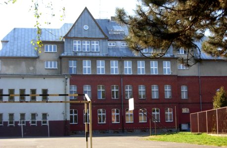 Bydg Szkoła Dąbrowskiego 8 b