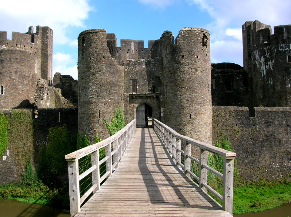 Caerphilly Castle, outer west gatehouse