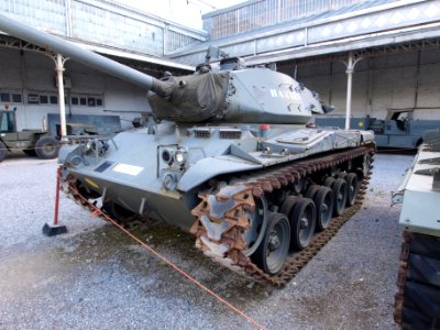 Cadillac GMC M41 Walker Buldog photo1